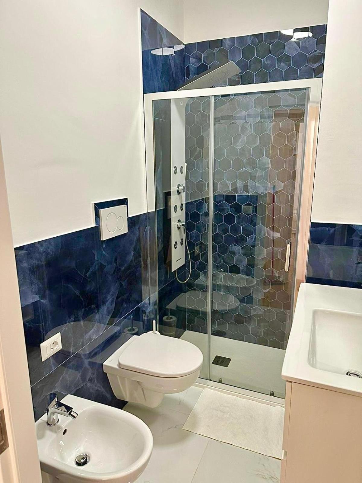 Suite Dante 262 Bari Exterior foto